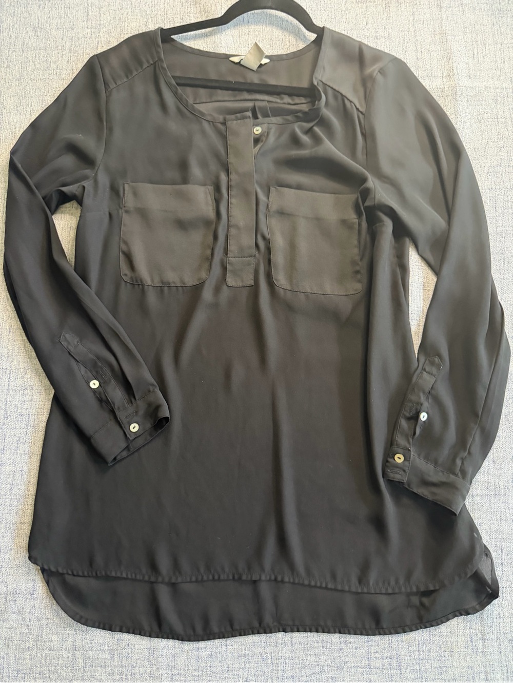 H&M Black Long-Sleeve Tunic Top